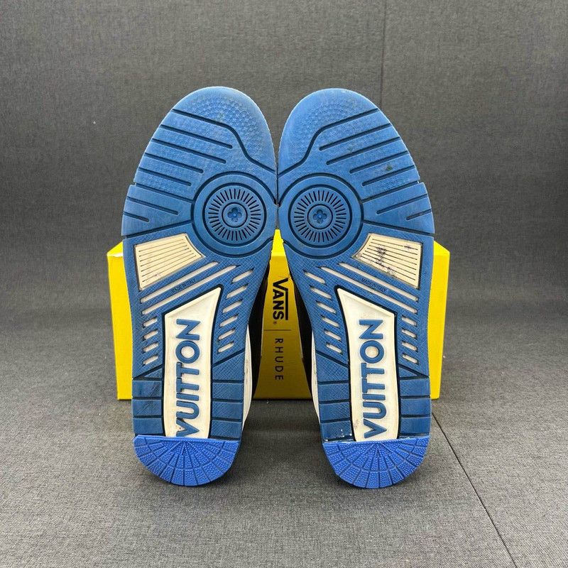 Louis Vuitton Louis Vuitton Trainer Low-Top Sneakers for Men 0079 Size US 9 / IT 39 - 4 Thumbnail