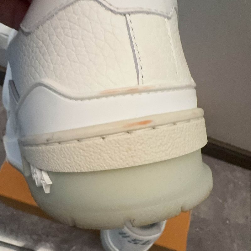 Louis Vuitton Louis Vuitton Trainer Low Top Sneakers for All 0079 Size US 11 / IT 41 - 7 Thumbnail