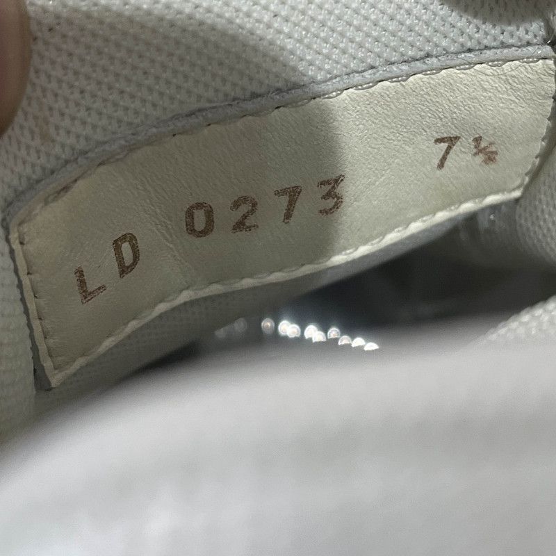 Louis Vuitton Louis Vuitton Blue and White Trainer Sneakers 0079 Size US 10 / IT 40 - 5 Thumbnail