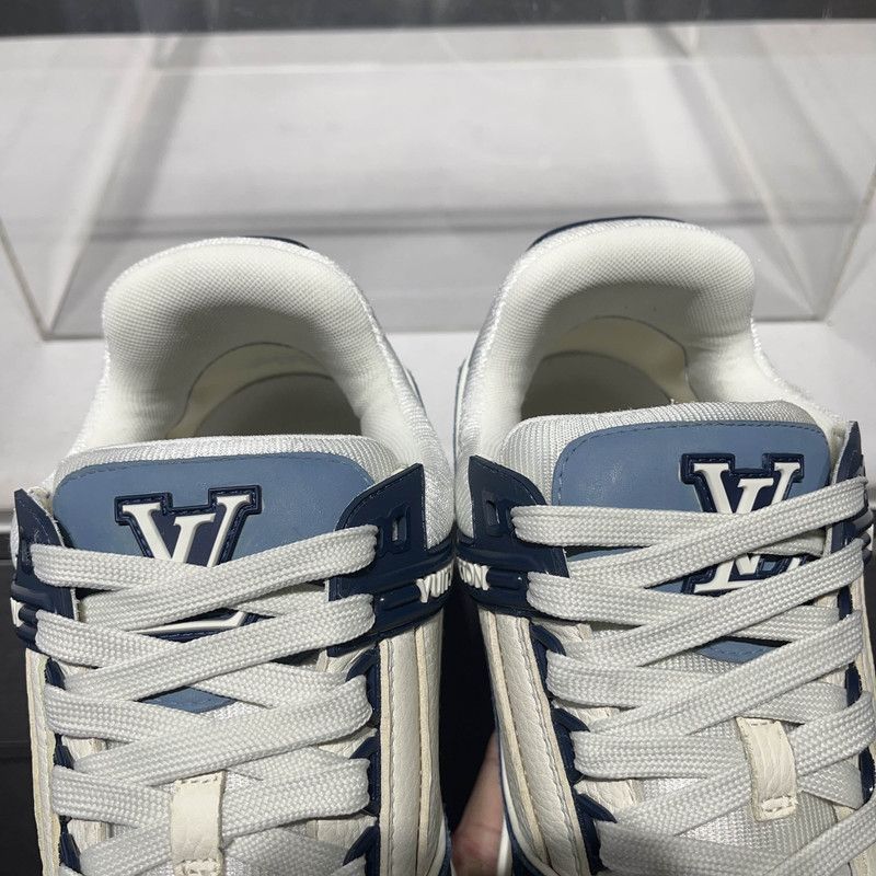 Louis Vuitton Louis Vuitton Blue and White Trainer Sneakers 0079 Size US 10 / IT 40 - 10 Thumbnail