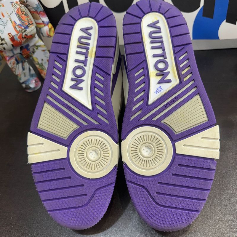 Louis Vuitton Louis Vuitton Trainer Low Top Sneakers in White Purple 0079 Size US 10 / IT 40 - 4 Thumbnail