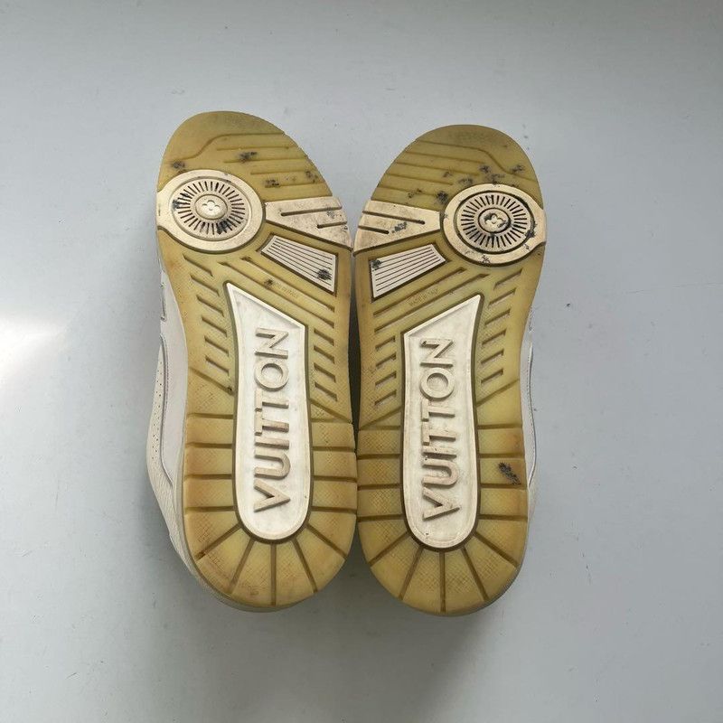 Louis Vuitton Louis Vuitton White Low-Top Trainer Sneakers 0079 Size US 11 / IT 41 - 5 Thumbnail