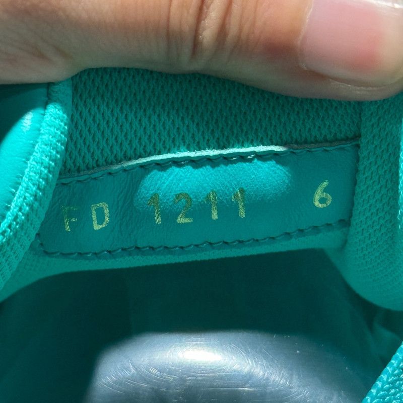 Louis Vuitton Louis Vuitton Trainer Low-Top Sneakers in Blue Green 0079 Size US 9 / IT 39 - 5 Thumbnail