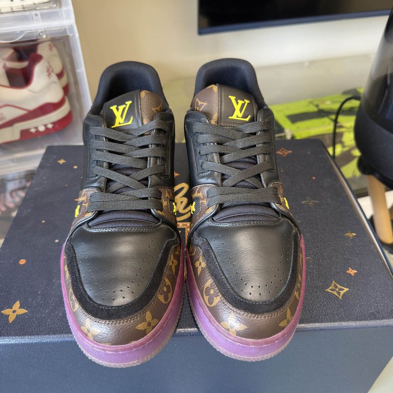 Louis Vuitton Louis Vuitton Trainer Casual Sneakers in Lakers Colorway 0079 Size US 10 / IT 40 - 2 Thumbnail