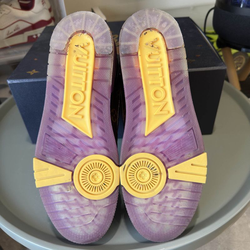 Louis Vuitton Louis Vuitton Trainer Casual Sneakers in Lakers Colorway 0079 Size US 10 / IT 40 - 4 Thumbnail