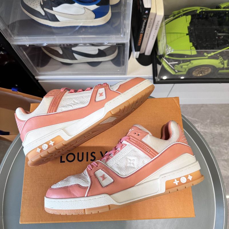 Louis Vuitton Louis Vuitton Trainer Low-Top Sneakers in Peach Pink 0079 Size US 10 / IT 40 - 8 Thumbnail