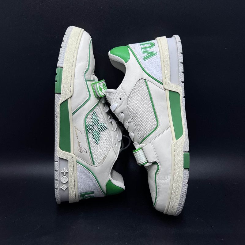 Louis Vuitton Louis Vuitton Classic Trainer Sneakers in White and Green 0079 Size US 9 / EU 42 - 8 Thumbnail