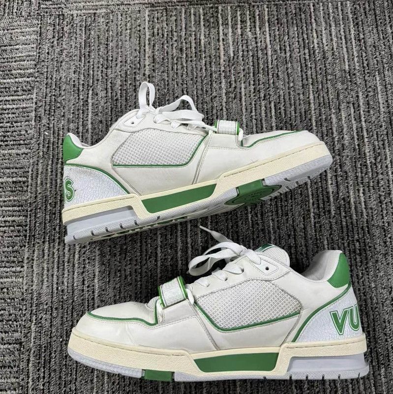 Louis Vuitton Louis Vuitton Classic Pattern Retro Stylish Sneakers 0079 Size US 10 / IT 40 - 7 Thumbnail