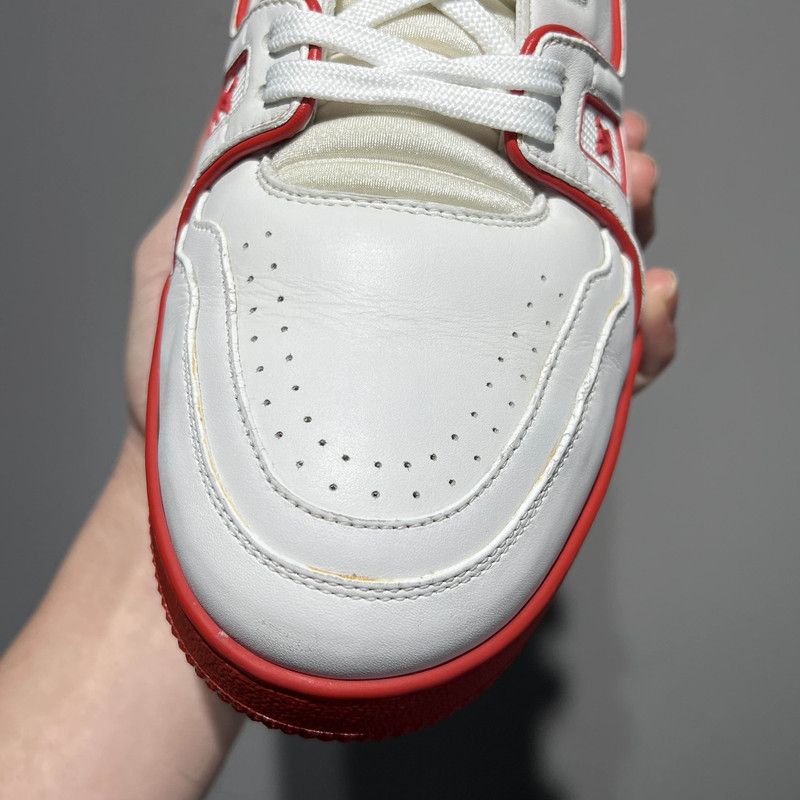 Louis Vuitton Louis Vuitton Trainer Fashion Sneakers in White and Red 0079 Size US 10 / IT 40 - 12 Thumbnail