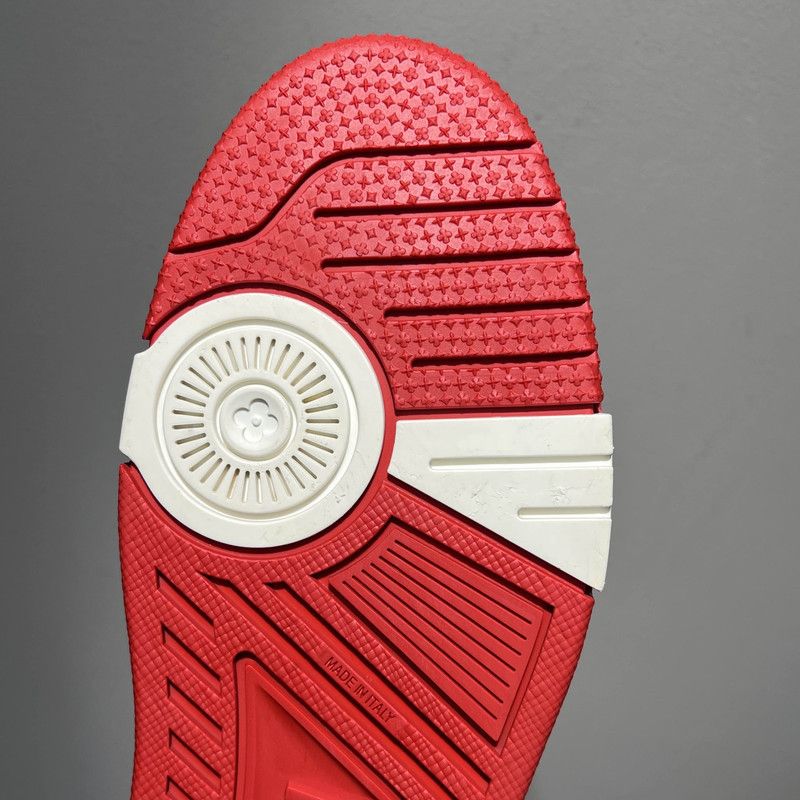 Louis Vuitton Louis Vuitton Trainer Fashion Sneakers in White and Red 0079 Size US 10 / IT 40 - 6 Thumbnail