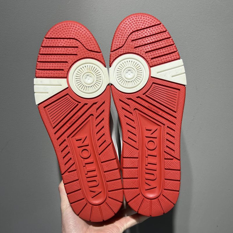 Louis Vuitton Louis Vuitton Trainer Fashion Sneakers in White and Red 0079 Size US 10 / IT 40 - 4 Thumbnail