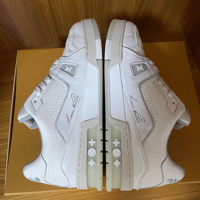 Louis Vuitton Louis Vuitton Trainer White Low Fashion Sneakers 0079 Size US 10 / IT 40 - 6 Thumbnail