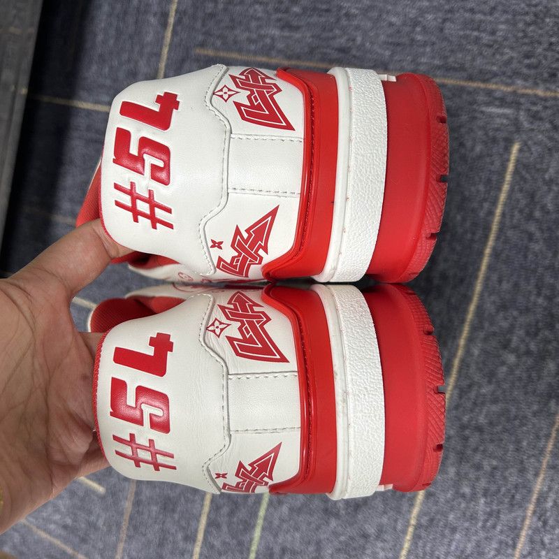 Louis Vuitton Louis Vuitton Limited Edition Sneakers in White Red 0079 Size US 8 / EU 41 - 3 Thumbnail
