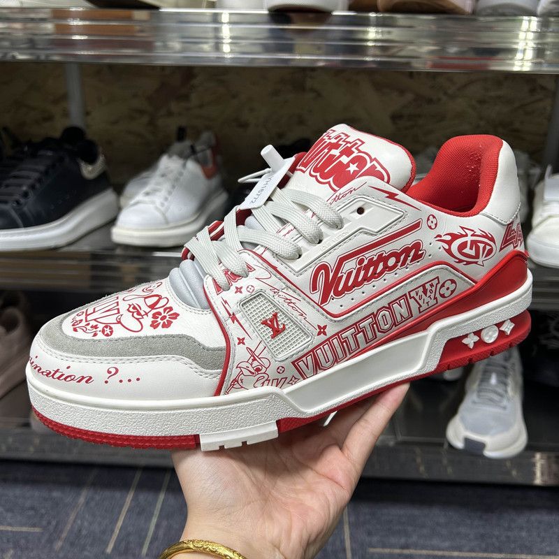 Louis Vuitton Louis Vuitton Limited Edition Sneakers in White Red 0079 Size US 8 / EU 41 - 7 Thumbnail