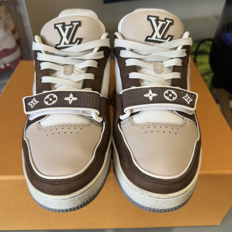 Louis Vuitton Louis Vuitton Trainer Low Top Sneakers in Brown 0079 Size US 8 / EU 41 - 10 Thumbnail