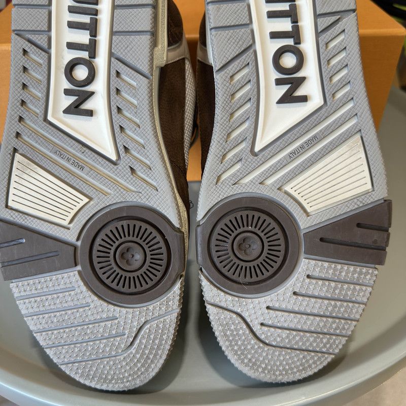 Louis Vuitton Louis Vuitton Trainer Low Top Sneakers in Brown 0079 Size US 8 / EU 41 - 6 Thumbnail