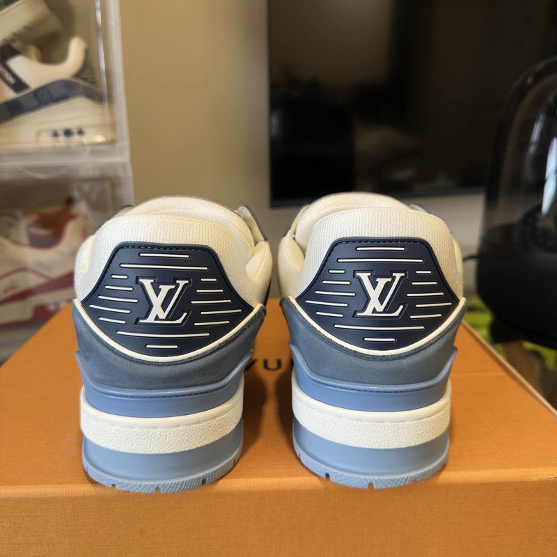 Louis Vuitton Louis Vuitton Blue White Trainer Sneakers for Men and Women 0079 Size US 8.5 / EU 41-42 - 3 Thumbnail