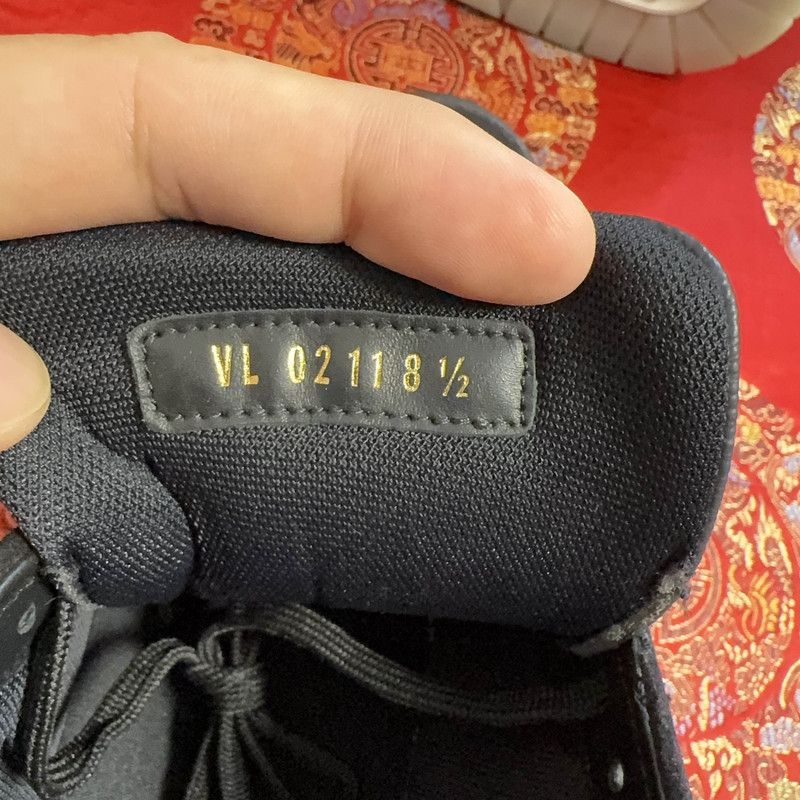 Louis Vuitton Louis Vuitton Black Trainer Low-Top Sneakers 0079 Size US 9 / EU 42 - 5 Thumbnail