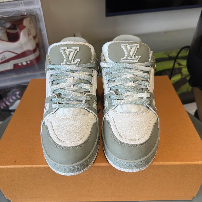 Louis Vuitton Louis Vuitton Low Top Trainer in Dark Green 0079 Size US 8.5 / EU 41-42 - 2 Thumbnail