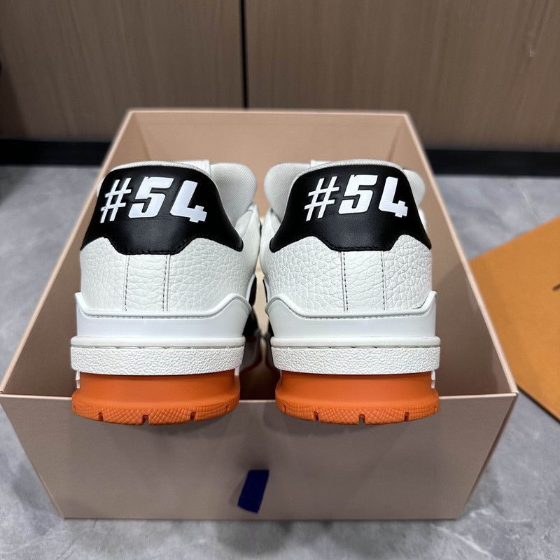 Louis Vuitton Louis Vuitton Trainer Leather Low-Top Sneakers 0079 Size US 8.5 / EU 41-42 - 3 Thumbnail