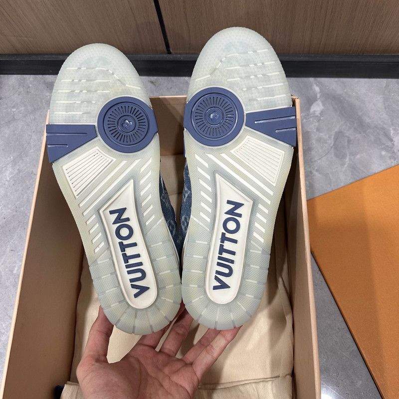 Louis Vuitton Louis Vuitton Blue and White Low-Top Trainers 0079 Size US 8 / EU 41 - 4 Thumbnail