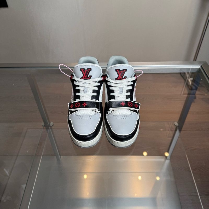 Louis Vuitton Louis Vuitton Trainer Low Top Sneakers 0079 Size US 8.5 / EU 41-42 - 2 Thumbnail