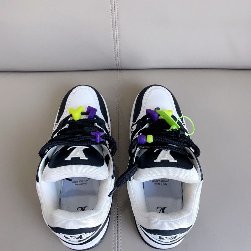 Louis Vuitton Louis Vuitton Trainer Maxi Low-top Sneakers 0079 Size US 11 / EU 44 - 4 Thumbnail