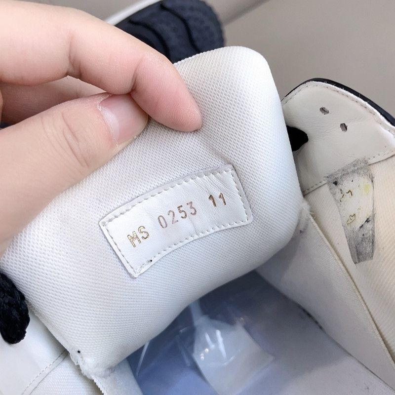 Louis Vuitton Louis Vuitton Trainer Maxi Low-top Sneakers 0079 Size US 11 / EU 44 - 8 Thumbnail