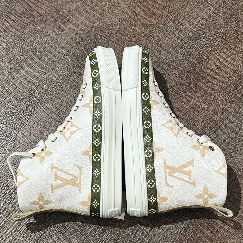 Louis Vuitton Louis Vuitton Stylish High-Top Sneakers 0079 Size US 5.5 / EU 38 - 16 Thumbnail