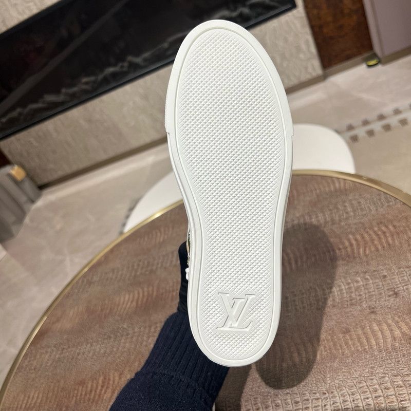 Louis Vuitton Louis Vuitton Stylish High-Top Sneakers 0079 Size US 5.5 / EU 38 - 11 Thumbnail