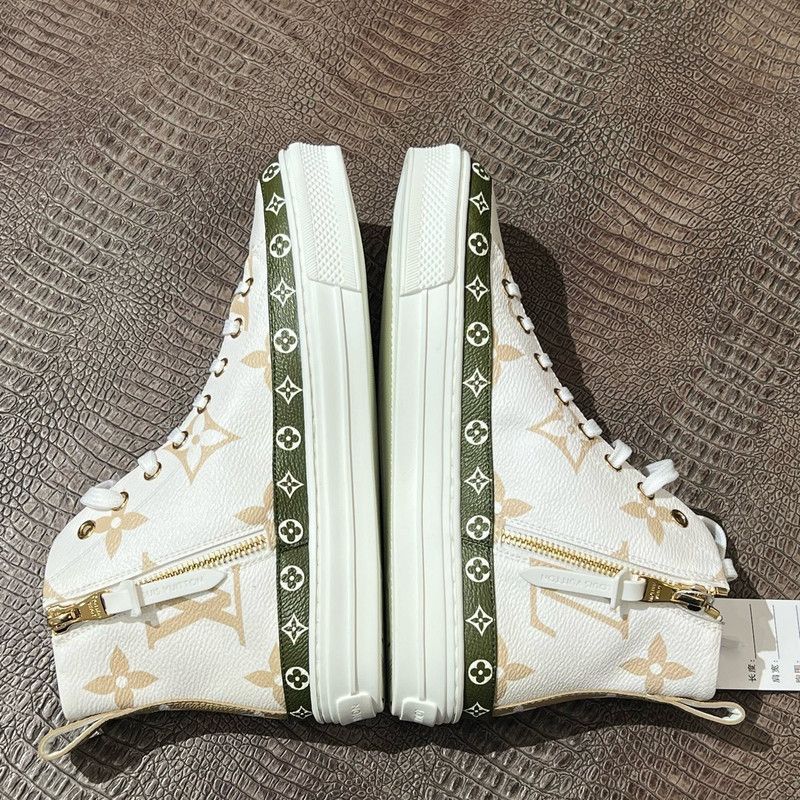 Louis Vuitton Louis Vuitton Stylish High-Top Sneakers 0079 Size US 5.5 / EU 38 - 17 Thumbnail