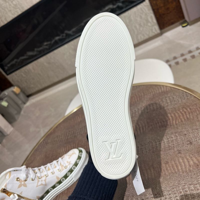 Louis Vuitton Louis Vuitton Stylish High-Top Sneakers 0079 Size US 5.5 / EU 38 - 12 Thumbnail