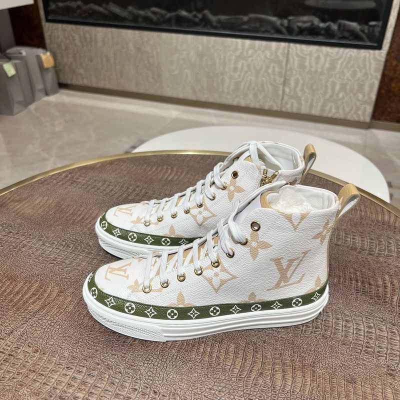 Louis Vuitton Louis Vuitton Stylish High-Top Sneakers 0079 Size US 5.5 / EU 38 - 9 Thumbnail