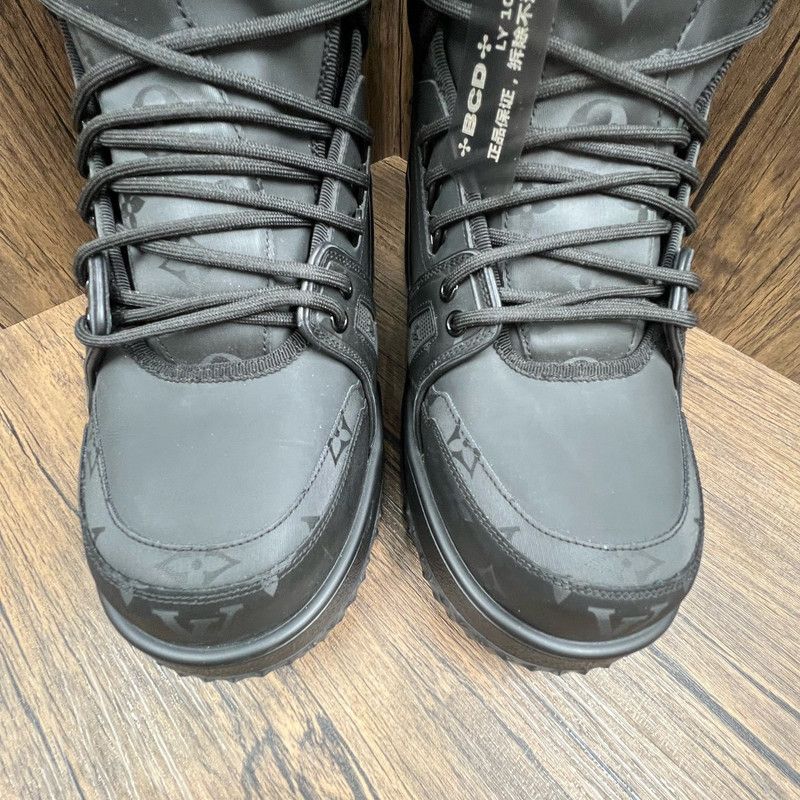 Louis Vuitton Louis Vuitton Black Trainer Snow Boots for Men 0079 Size US 9.5 / EU 42-43 - 5 Thumbnail