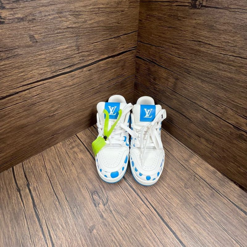 Louis Vuitton Yayoi Kusama x Louis Vuitton Blue Dot Trainers 0079 Size US 7.5 / EU 40-41 - 3 Thumbnail