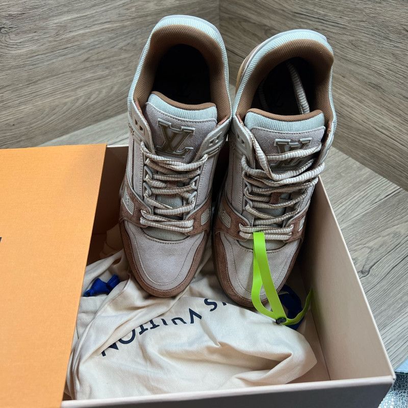 Louis Vuitton Louis Vuitton Vintage Logo Low-Top Fashion Sneakers 0079 Size US 7.5 / EU 40-41 - 3 Thumbnail