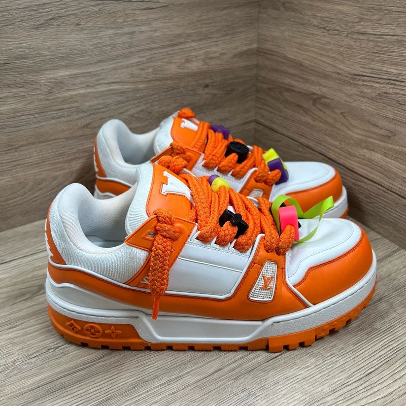 Louis Vuitton Louis Vuitton Trainer Maxi Low Top Fashion Sneakers 0079 Size US 10.5 / EU 43-44 - 3 Thumbnail