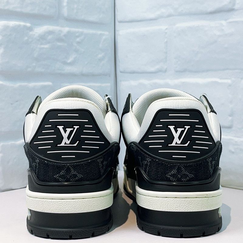 Louis Vuitton Louis Vuitton Trainer Panda Low Top Sneakers 0079 Size US 7.5 / EU 40-41 - 4 Thumbnail