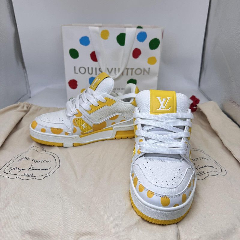 Louis Vuitton Yayoi Kusama x Louis Vuitton Stylish Low-Top Trainers 0079 Size US 5.5 / EU 38 - 6 Thumbnail