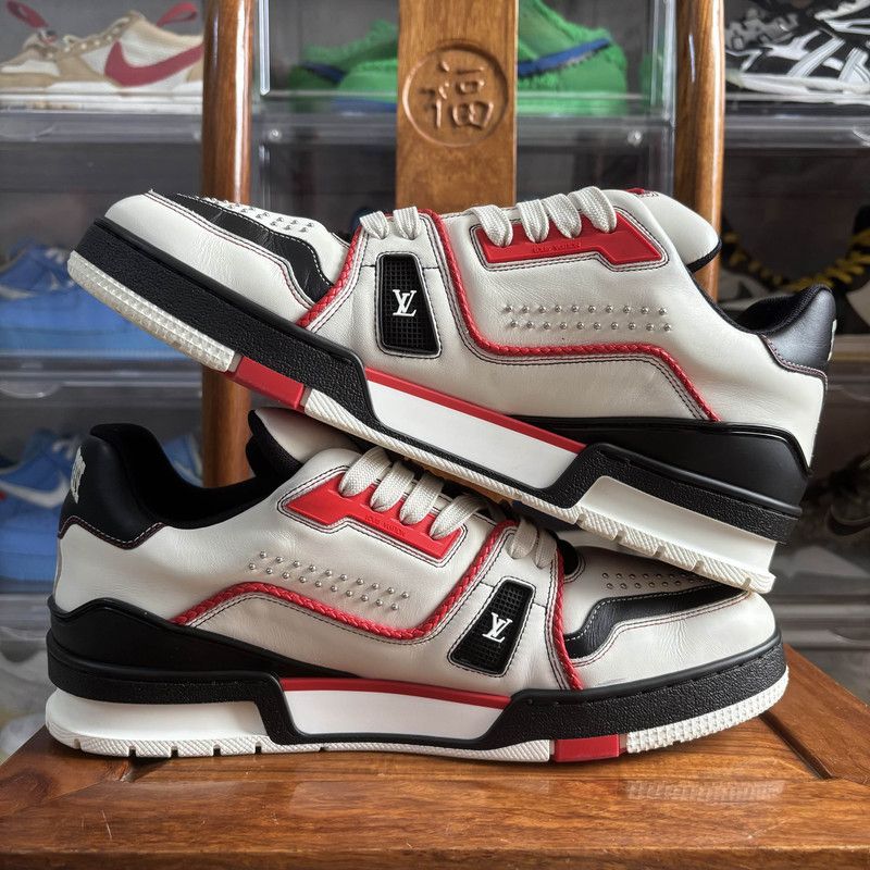 Louis Vuitton Louis Vuitton Red and Black Low-Top Trainers 0079 Size US 9 / EU 42 - 8 Thumbnail