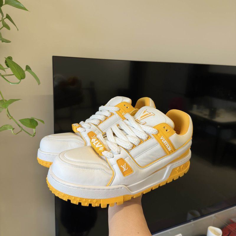 Louis Vuitton Louis Vuitton Trainer Maxi Low-Top Sneakers 0079 Size US 11 / EU 44 - 12 Thumbnail