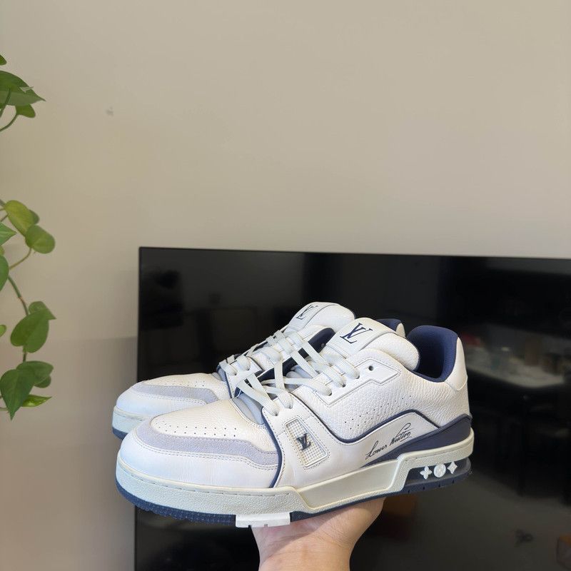 Louis Vuitton Louis Vuitton Low-top Stylish Trainers for Men and Women 0079 Size US 8.5 / EU 41-42 - 12 Thumbnail