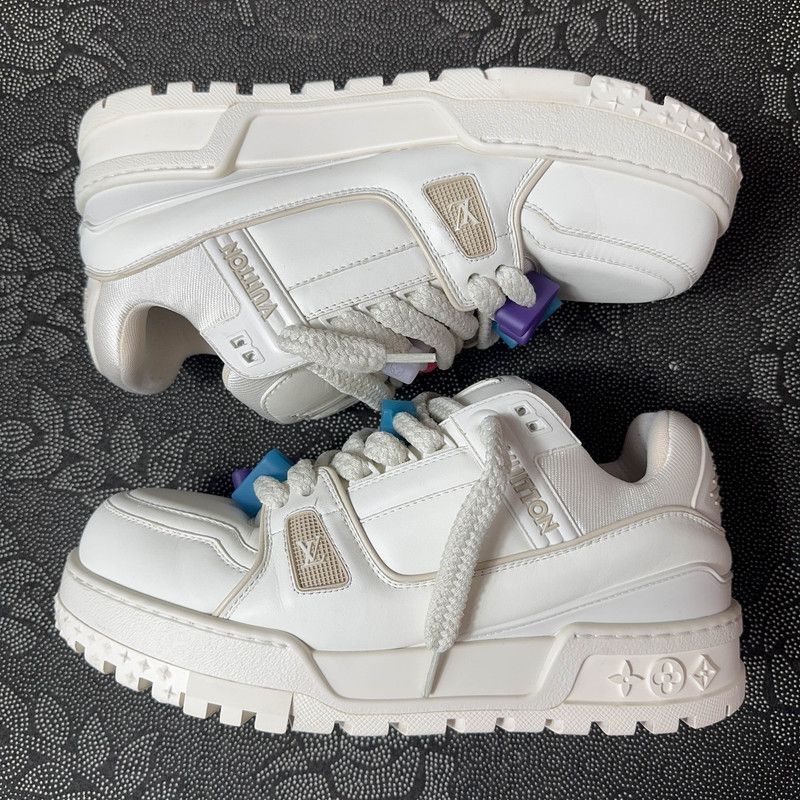 Louis Vuitton Louis Vuitton Trainer Maxi Low-Top Sneakers for Men 0079 Size US 9.5 / EU 42-43 - 7 Thumbnail