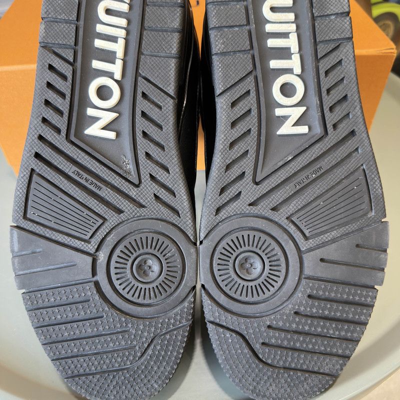 Louis Vuitton Louis Vuitton Trainer Black Leather Low-Top Sneakers 0079 Size US 8.5 / EU 41-42 - 6 Thumbnail