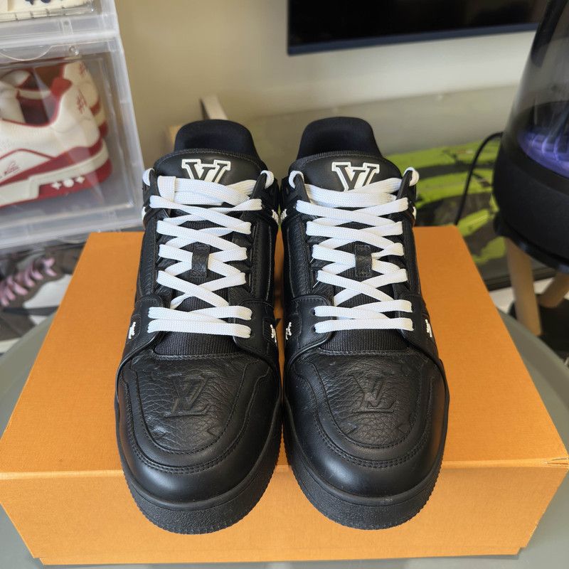 Louis Vuitton Louis Vuitton Trainer Black Leather Low-Top Sneakers 0079 Size US 8.5 / EU 41-42 - 2 Thumbnail