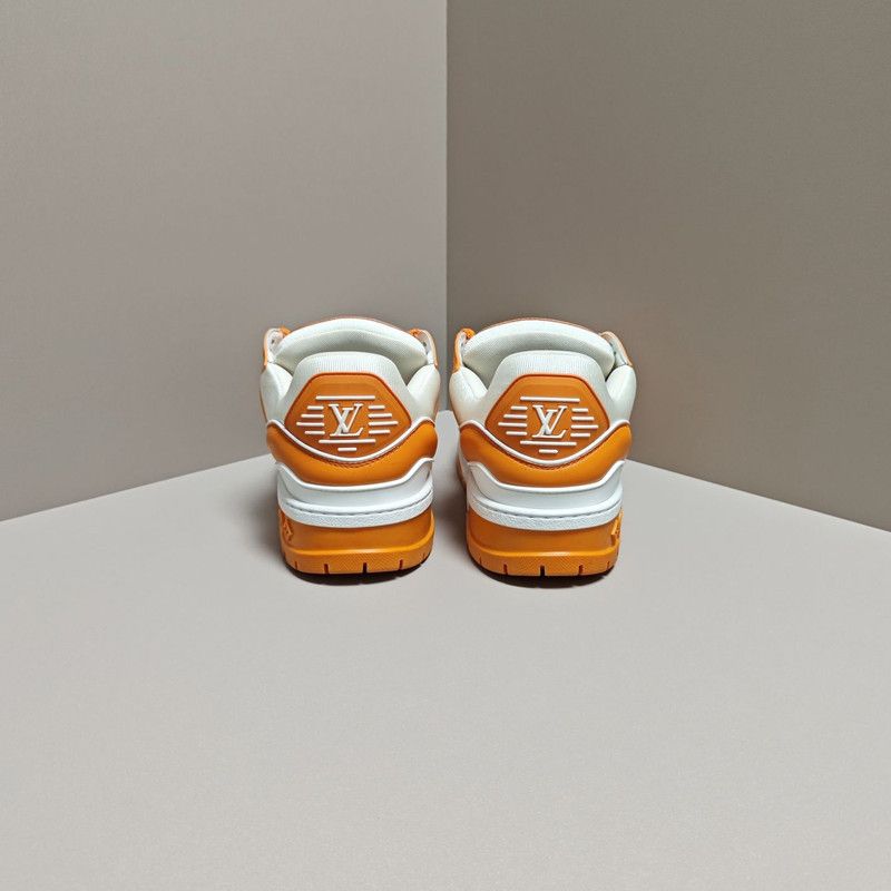 Louis Vuitton Louis Vuitton Trainer Maxi Low-Top Fashion Sneakers 0079 Size US 10.5 / EU 43-44 - 3 Thumbnail