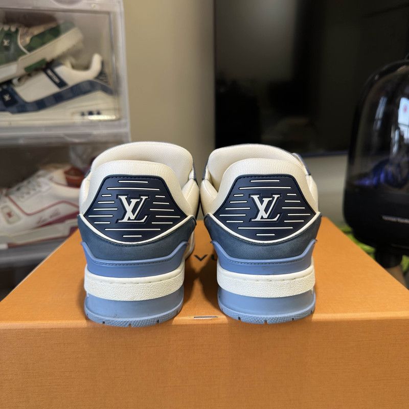 Louis Vuitton Louis Vuitton Blue and White Trainer Sneakers 0079 Size US 8 / EU 41 - 3 Thumbnail