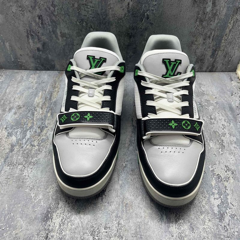 Louis Vuitton Louis Vuitton Trainer Low Top Sneakers in Black Green 0079 Size US 10.5 / EU 43-44 - 2 Thumbnail