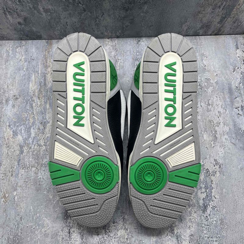 Louis Vuitton Louis Vuitton Trainer Low Top Sneakers in Black Green 0079 Size US 10.5 / EU 43-44 - 4 Thumbnail
