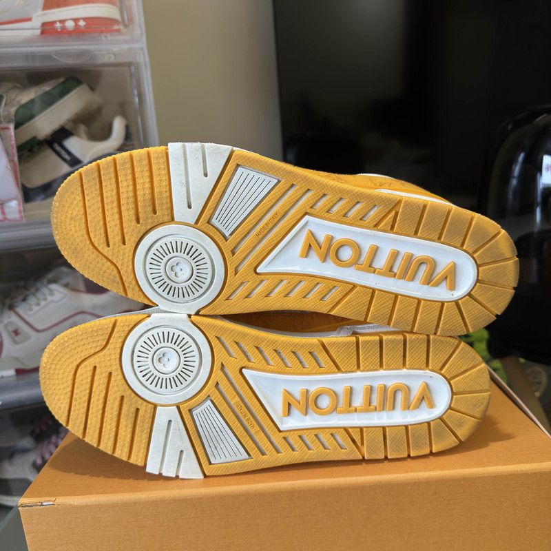 Louis Vuitton Louis Vuitton Yellow and White Low-top Casual Sneakers 0079 Size US 8.5 / EU 41-42 - 4 Thumbnail